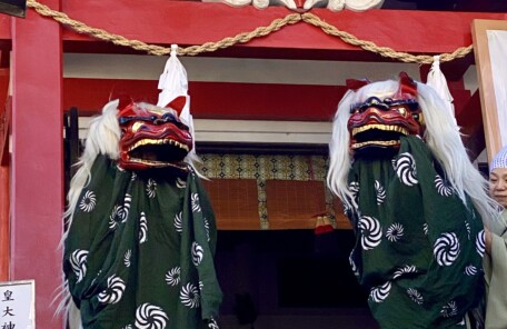歳旦祭に奉納の舞を披露してくださった獅子舞